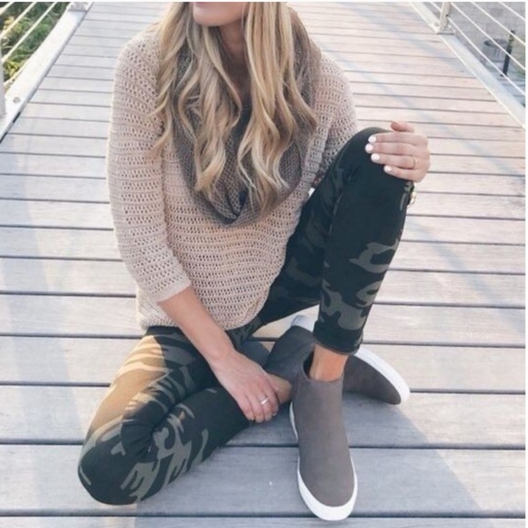 Pants - 72284 Winter Camo Leggings